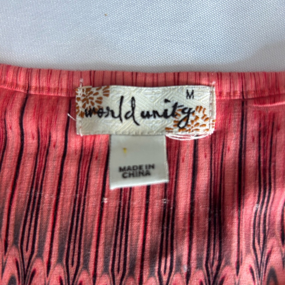 Elegant Pink and Orange Patterned Tunic - Picture 4 of 6
